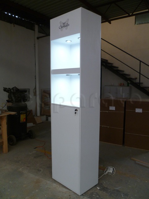 muebles para exponer productos en San jose del cabo