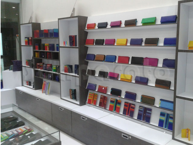 muebles para tienda sobre diseño en baja california