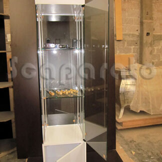 vitrina madera y cristal