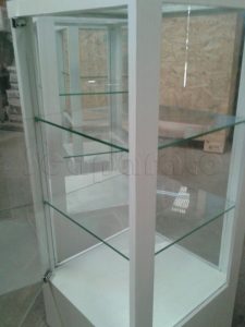 Vitrinas de madera y vidrio modernas