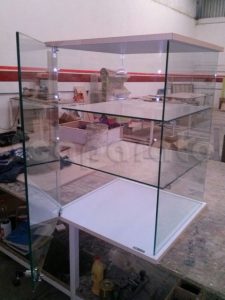 Venta de vitrinas de vidrio