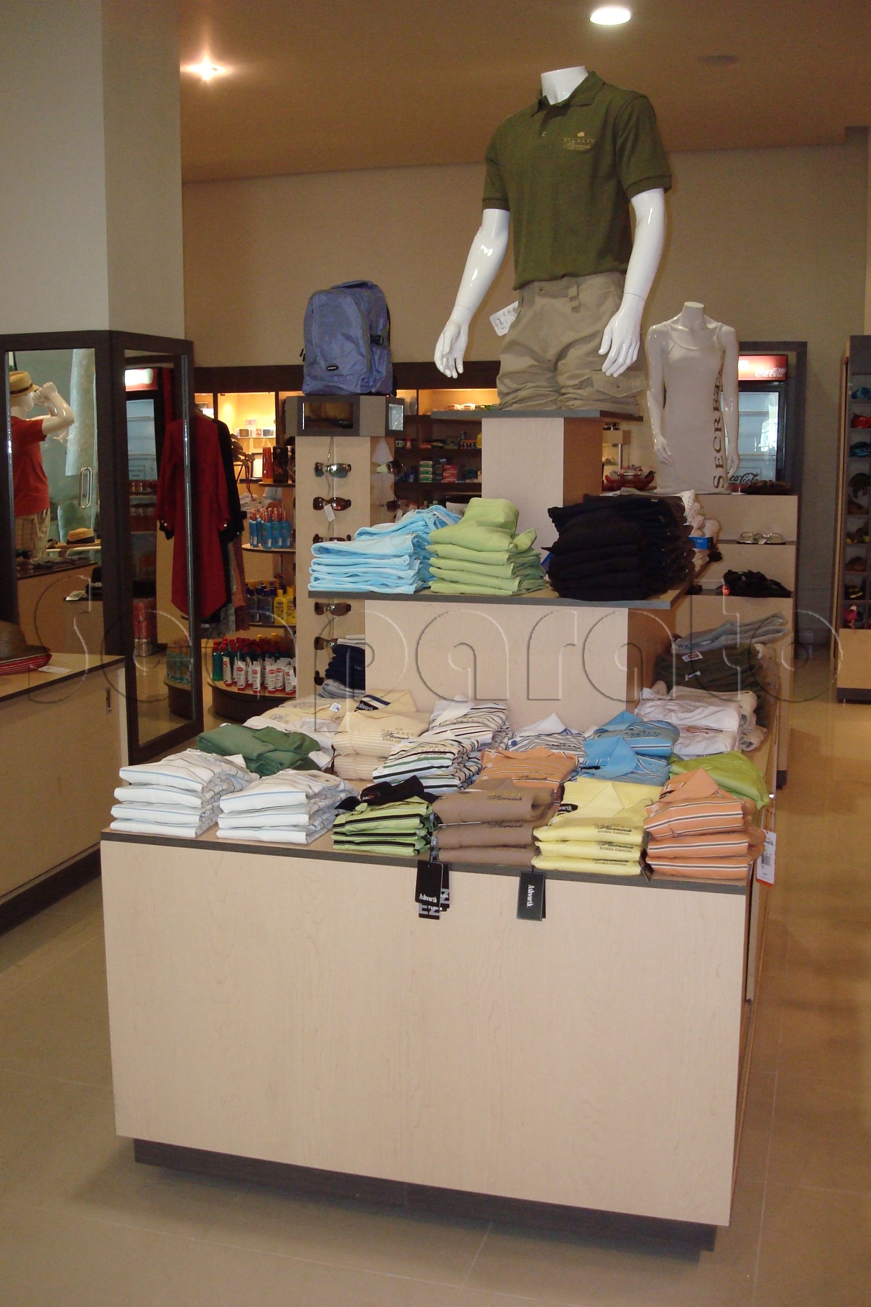 Muebles para tienda