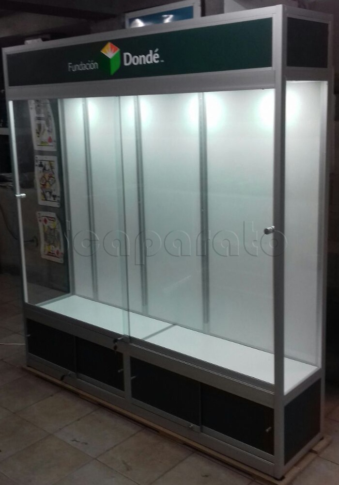 Aluminum wide display case