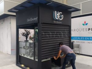 Exhibidores de aluminio