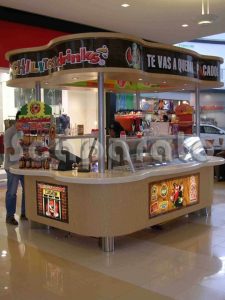 Carretas de madera para dulces