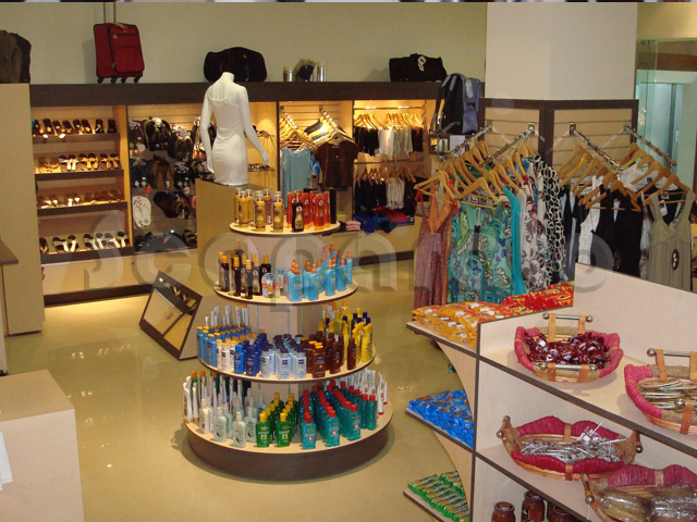 mobiliario para local de ropa en cancun