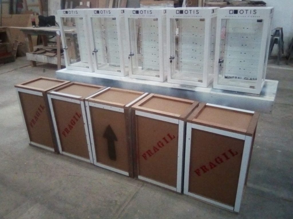 fabricantes de vitrinas en San jose del cabo