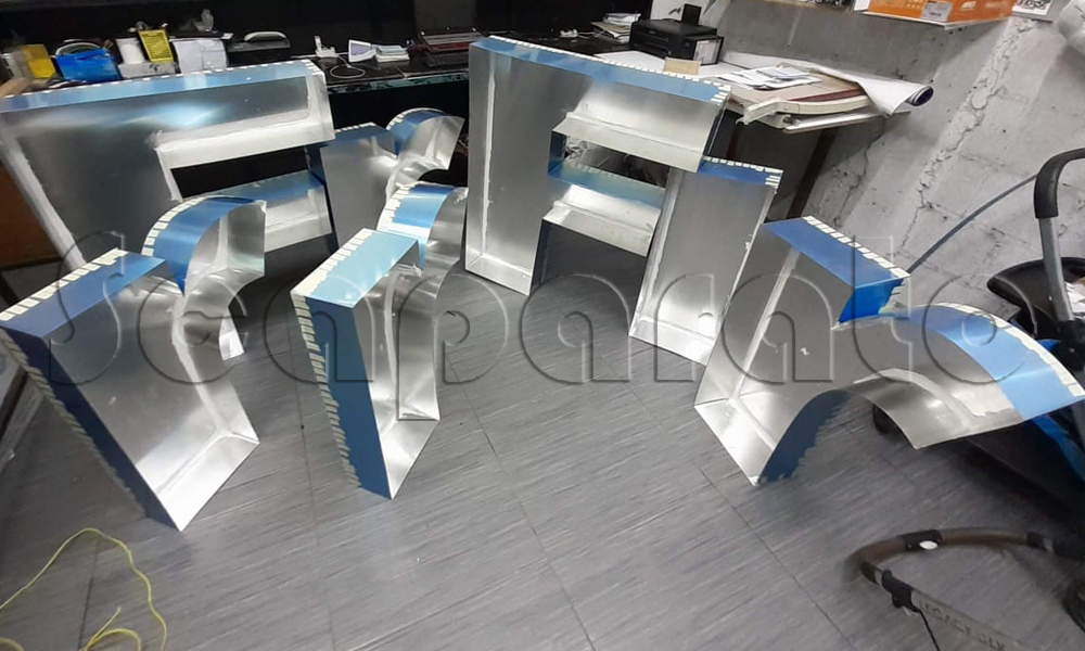 cajas de luz para publicidad