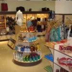 muebles para boutique pequeña en cancun